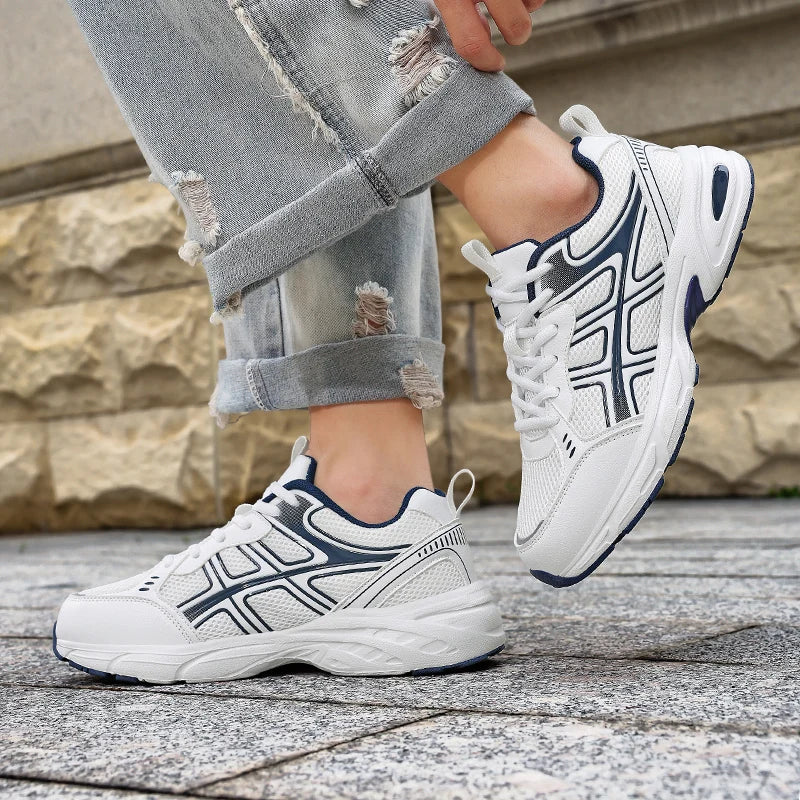 Men's Wide Foot Retro Chunky Sneakers Four Seasons Breathable Soft-sole Anti-slip Lightweight Casual Outdoor Running Sports Shoe
