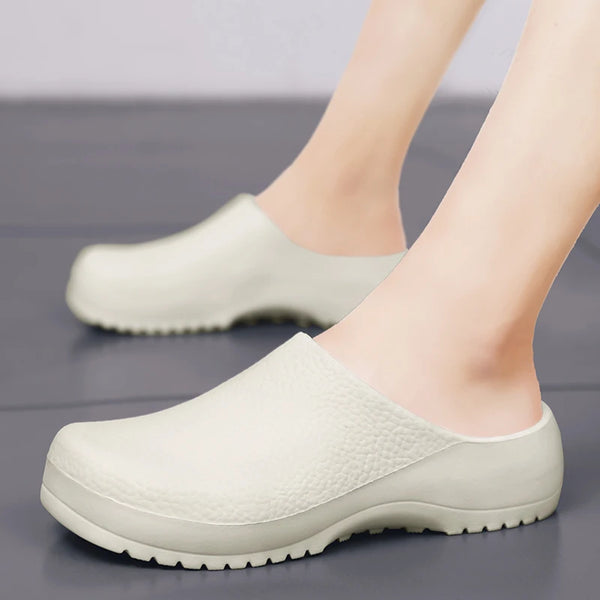 Couple's Chef Shoes Waterproof Anti slip Oil proof Soft Sole Summer Men Women Nurse Shoes Outdoor beache walking Casual Sandlas
