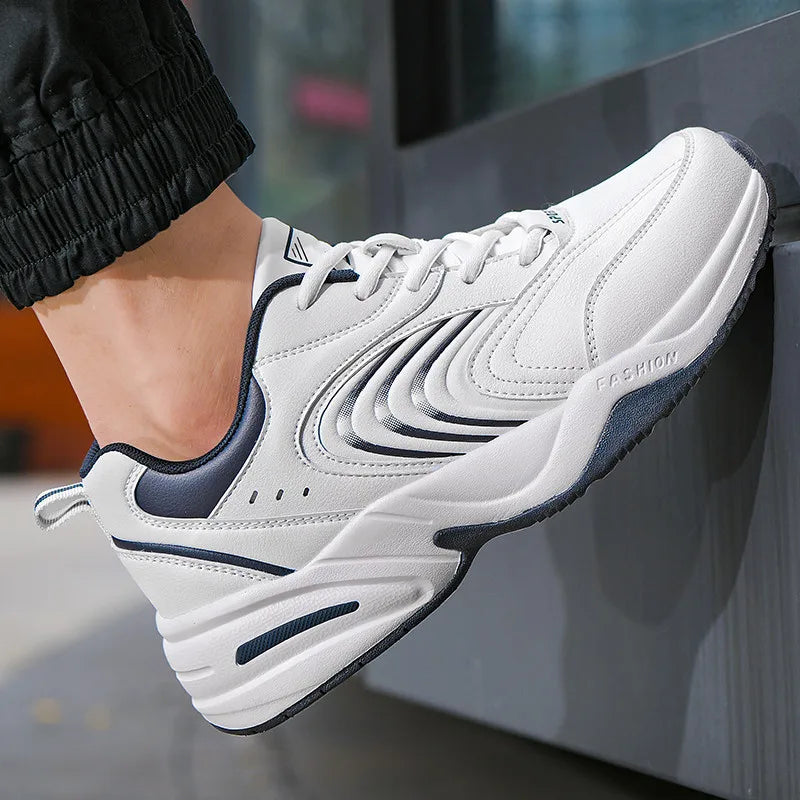 Men's casual sneakers four seasons new soft-sole anti-slip outdoor racing running shoes students lightweight speed sports shoes