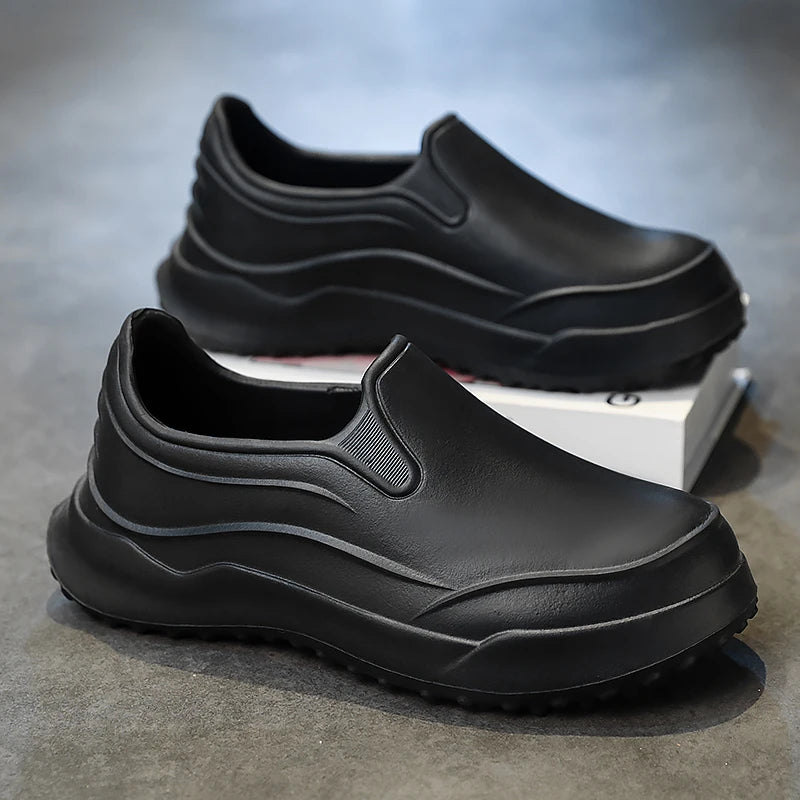 Hotel Chef Shoes Summer New Light Waterproof Non-Slip Oil-Proof Kitchen Work Shoes Men's Fashion Casual EVA Outdoor Walking Shoe