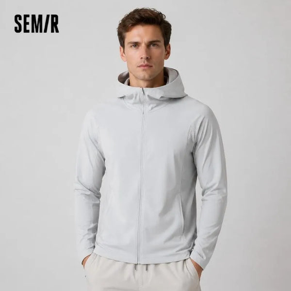 អាវបុរស Semir ការពារកាំរស្មីយូវី មានអារម្មណ៍ត្រជាក់ មានខ្យល់ចេញចូលបានល្អ មានក្រណាត់ប៉ាក់ យឺត មានមួក រដូវក្តៅ ឆ្នាំ២០២៦ ម៉ូដទាន់សម័យសម្រាប់ក្រៅផ្ទះ មានផាសុកភាព