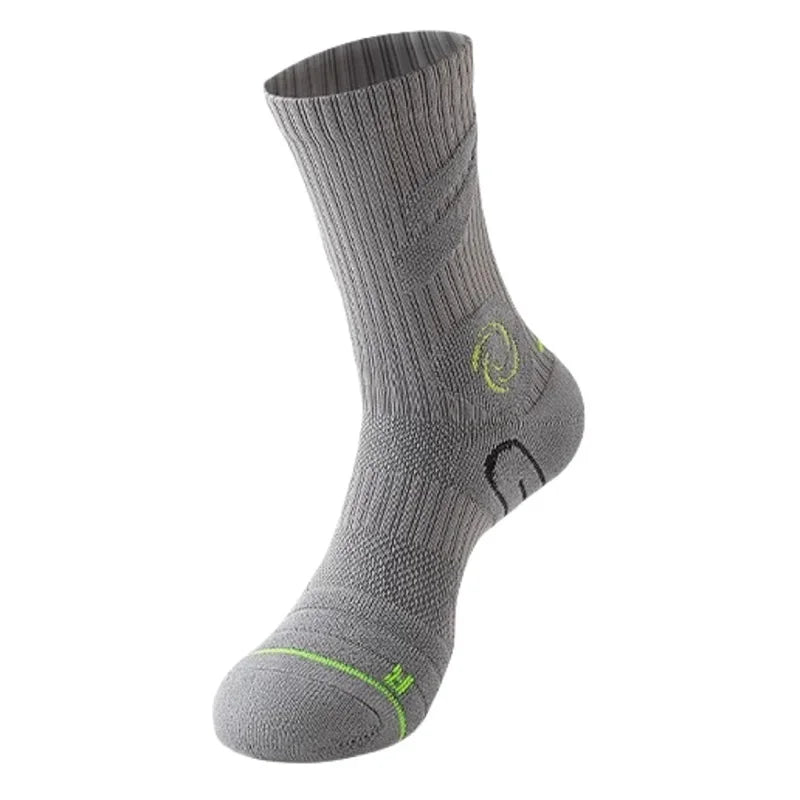 WRELS 1/2/3 Pairs Basketball Crew Socks Cushioned Athletic Socks Men Women Moisture Wicking Arch Support Running Sports Socks