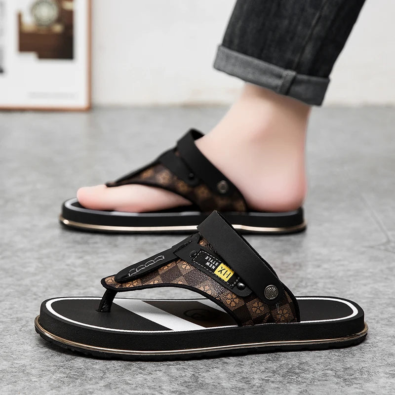 Men's casual flip-flops sandals summer soft-sole anti-slip breathable lightweight outdoor beach shoes fashion dual-use slippers