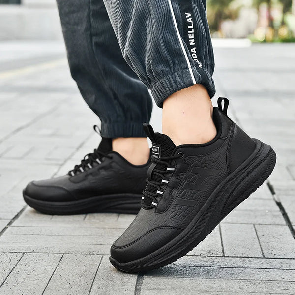 Chef Shoes Four Season New Breathable Non-slip Waterproof Oil-proof Hotel Kitchen work shoes Light Men's Outdoor Casual sneakers
