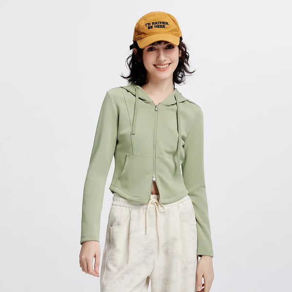 អាវក្រៅស្ត្រី Semir ខ្លីស្តើង បន្ទះរឹង មានមួក ស្មាធម្មតា ស្ទីលធម្មតា រដូវស្លឹកឈើជ្រុះ សម្លៀកបំពាក់ខាងក្រៅប្រចាំថ្ងៃ 2026