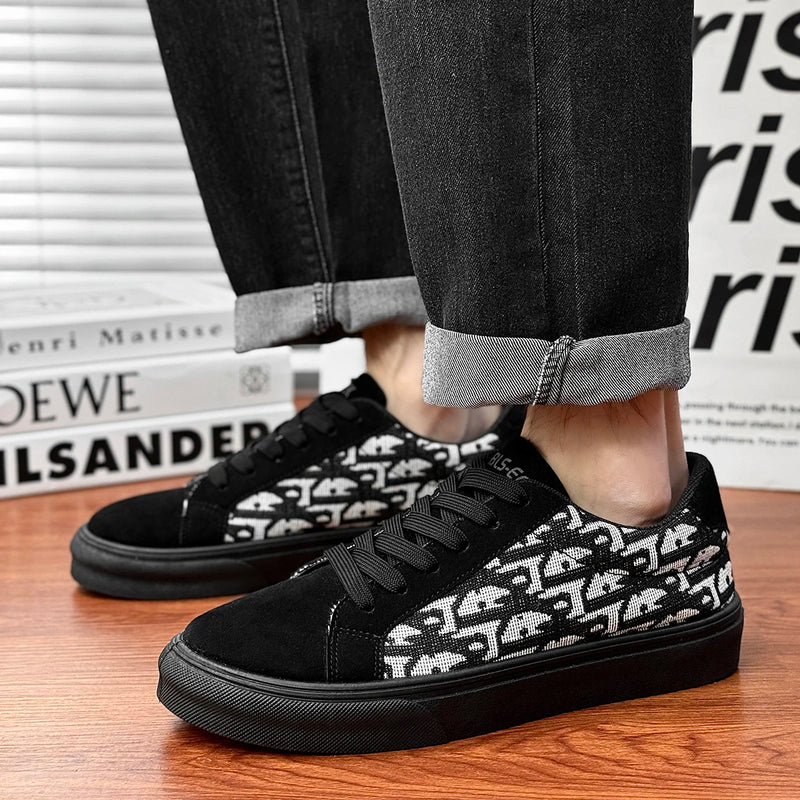 Men's Canvas Casual Shoes Spring Summer Breathable Lightweight Soft-Sole Anti-Slip Outdoor Walking Shoe Fashion Joker Board Shoe