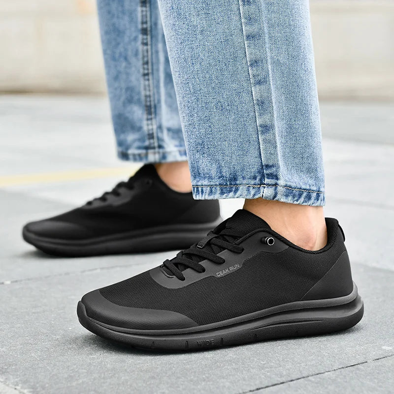 Men's light casual shoes four seasons soft-sole anti-slip fashion breathable walking sports shoes chef hotel kitchen work shoes