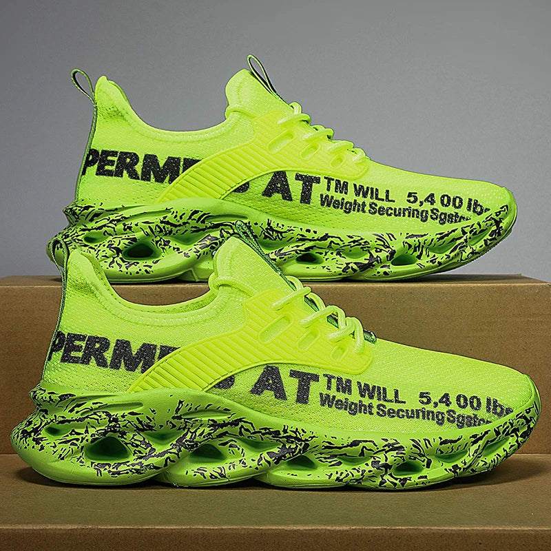 Men Sports Shoes New Mesh Breathable Ultralight Casual Running Shoes Soft Sole Rebound Shock-absorbing Fashion Fitness Shoes