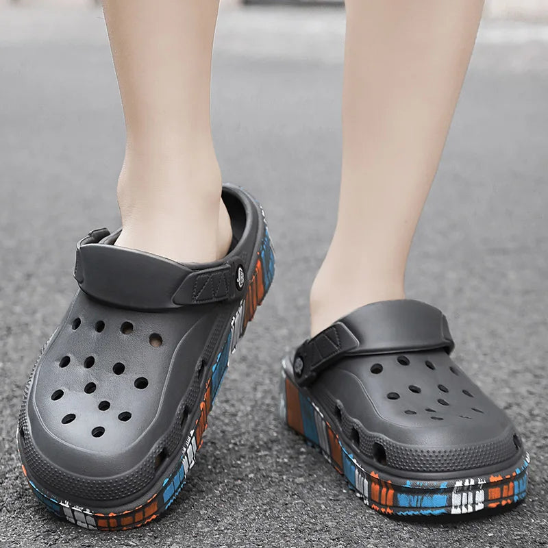 Summer new Eva Breathable lightweight men's Casual Slip on Beach slipper Waterproof Garden Shoes outdoor hollow walking slippers