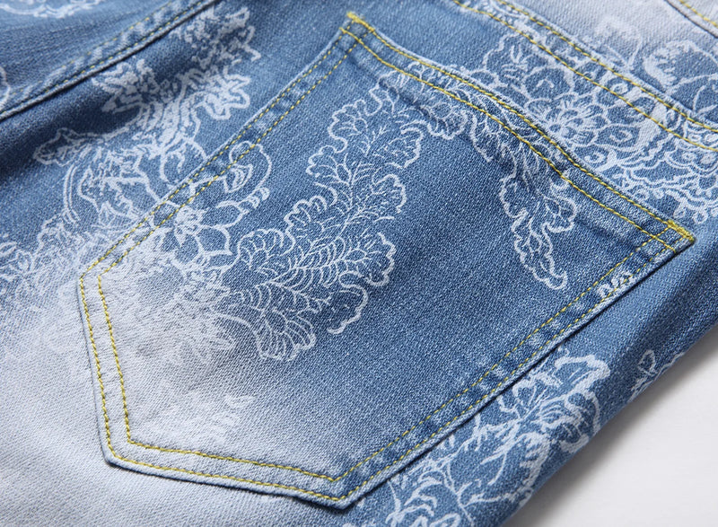 New Summer Collection of Men's Blue Stretch Denim Shorts, Stylish Casual Printed Jeans Shorts, Asian Sizes 28–42.