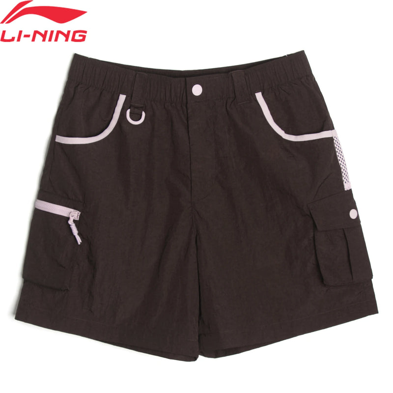 ខោខ្លីកីឡាសម្រាប់នារី Li-Ning ធ្វើពីប៉ូលីអាមីត 100% រាងរលុង ស្រួលពាក់ ទាន់សម័យ ខោលីនីង AKSV940
