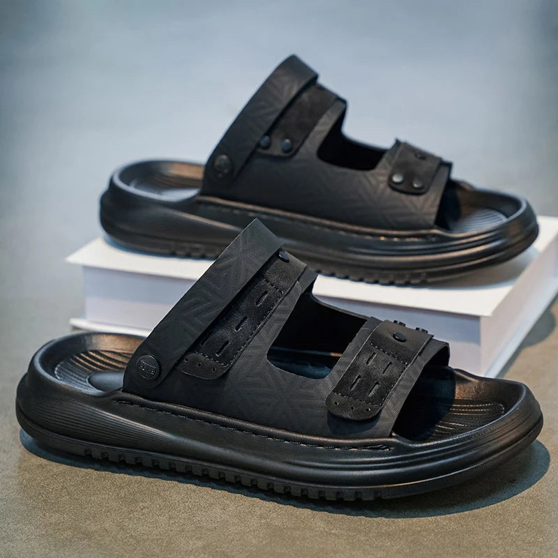 Men's soft sole casual sandals summer new breathable light outdoor walking beach shoes fashion sports dual-use driving slippers