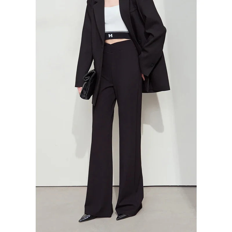 AMII Minimalist Flared Pants Women 2026 Autumn New Solid Slightly Elastic Roman Cloth V-shaped Waist Head Slim Pants 12521030