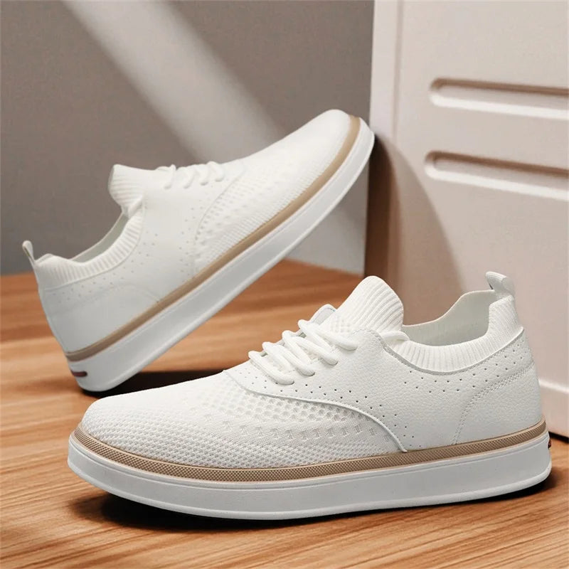 Men's mesh breathable casual shoes Four seasons soft-sole non-slip flat outdoor walking shoes fashion youth sports board shoes