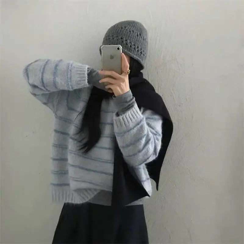 Korean Gentle Wind Round Neck Striped Pullover Sweater Women's Autumn Winter New Versatile Knitted Jumper Top Female Base Layer