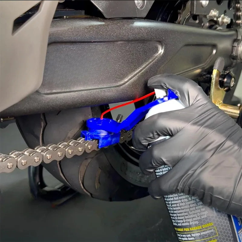 1set Convenient Oiling Tool for Motorcycle Chains,Lubrication And Maintenance Device Essential for Chain Upkeep Cleaning.