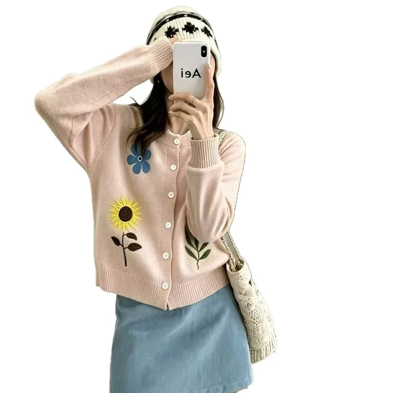 French Retro Embroidered Flower Knitted Cardigan Coat Spring Autumn New Versatile Sweater Women's Jacket Knitwear Clothing