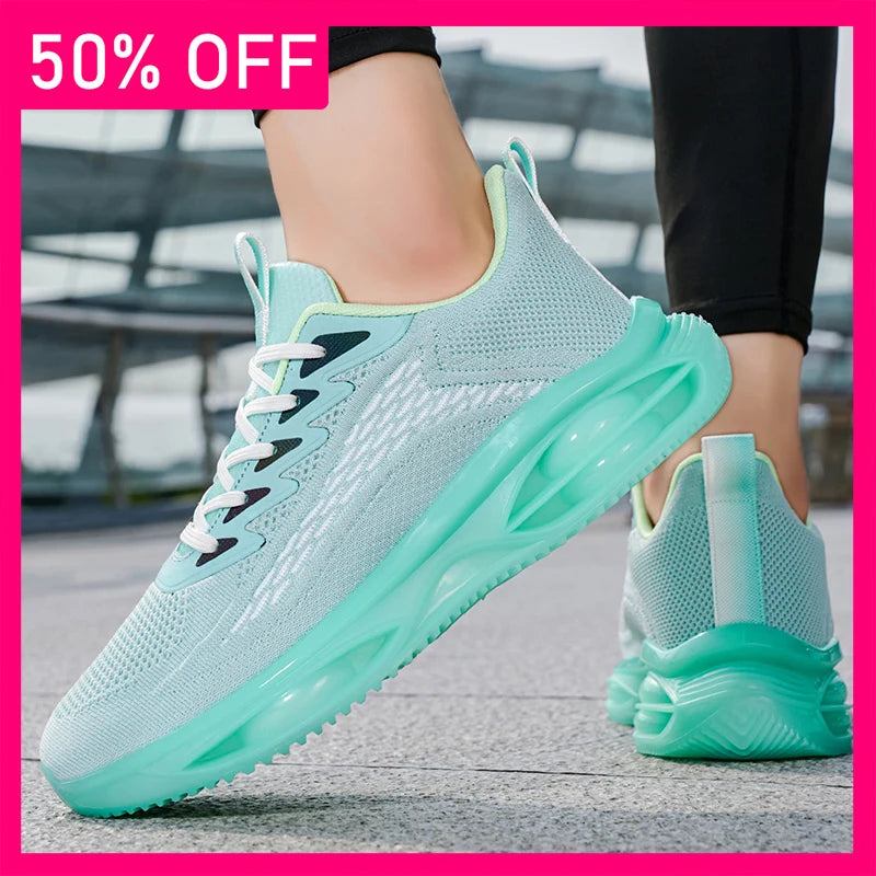 Men Sports Shoes New High-quality Mesh Breathable Lightweight Lace Up Running Shoes Summer Comfortable Versatile Tennis Shoes
