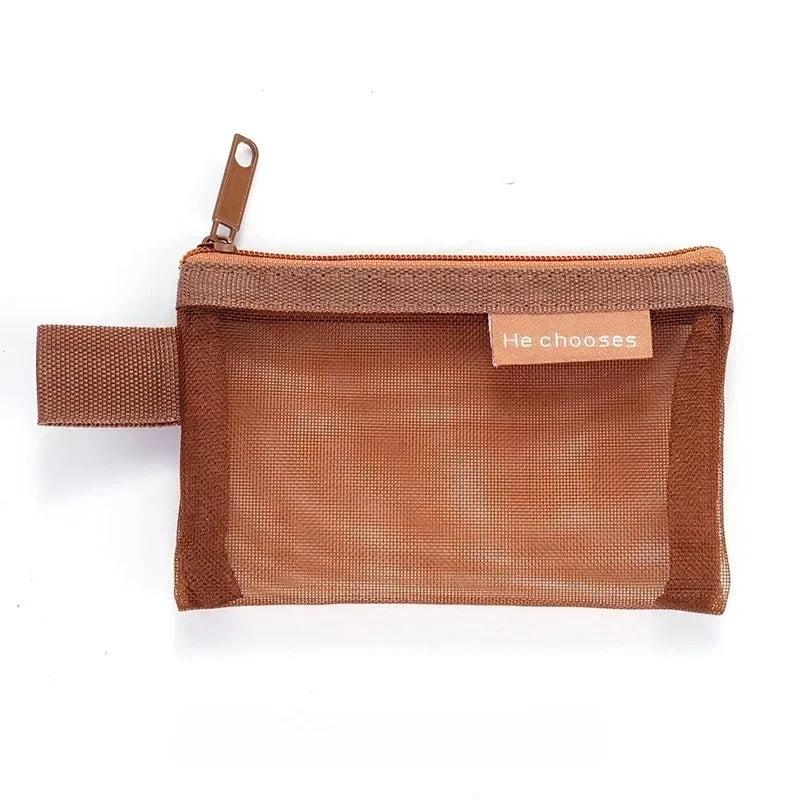 Mini mesh storage bag with zipper seal, lightweight nylon, lightweight and odorless; perfect for travel, stationery storage.