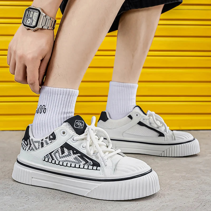 Men's Korean flat casual shoes Four seasons fashion youth breathable light soft-sole non-slip outdoor walking sports board shoes