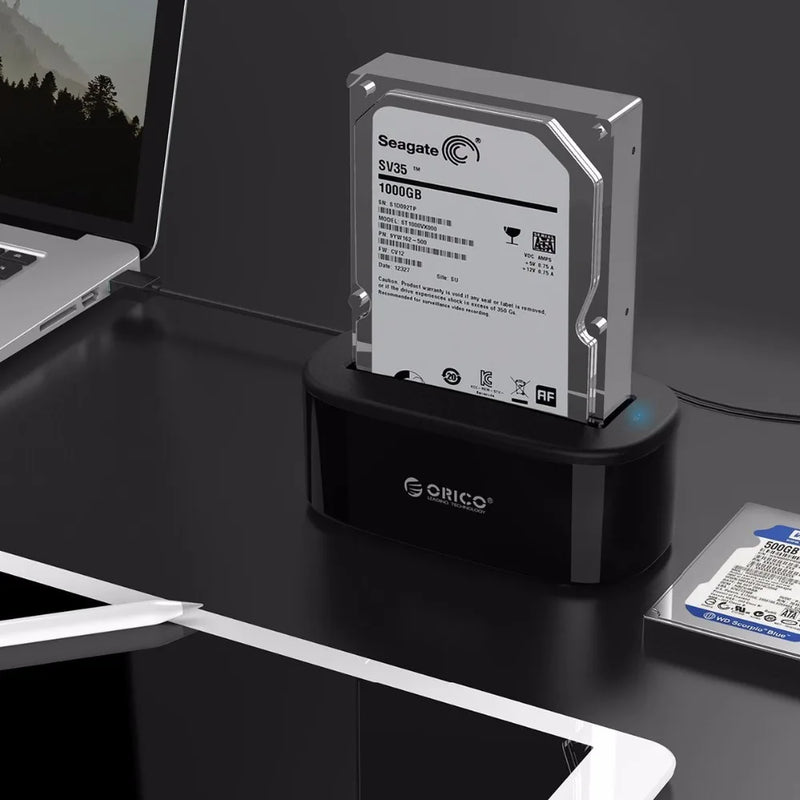 ORICO Hard Drive Docking Station USB 3.0 to SATA HDD Docking Station for 2.5/3.5 inch SATA Hard Drive Card Reader Support