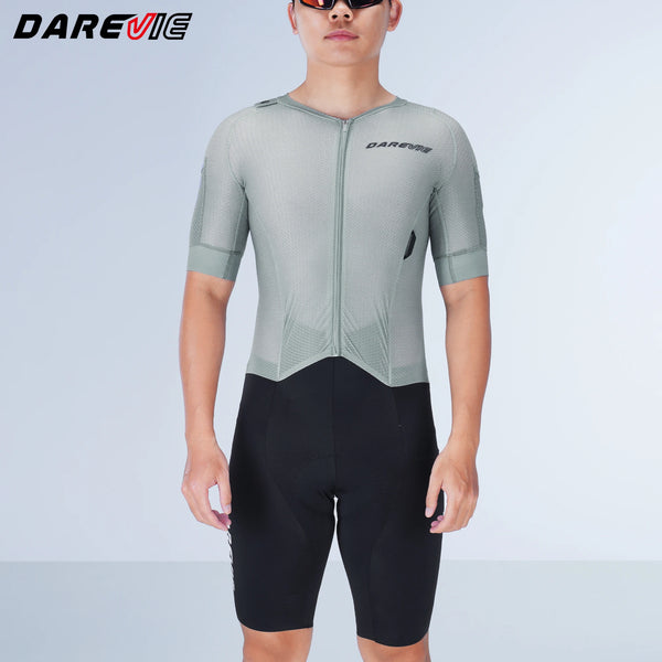 ឈុតជិះកង់ DAREVIE ធ្វើពីក្រួស មានហោប៉ៅចំនួន ៦ លើសពី 2 លីត្រ សម្រាប់ជិះកង់ចម្ងាយឆ្ងាយ ការពារការរអិល និងគ្មានថ្នេរ