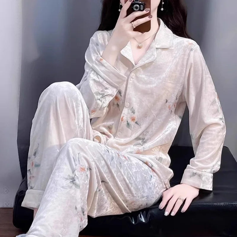 Luxury Vintage Nightwear Two-piece Set Floral Golden Velvet Pajama Sets Women Long Sleeve Cardigan Pants Sleepwear Homewear