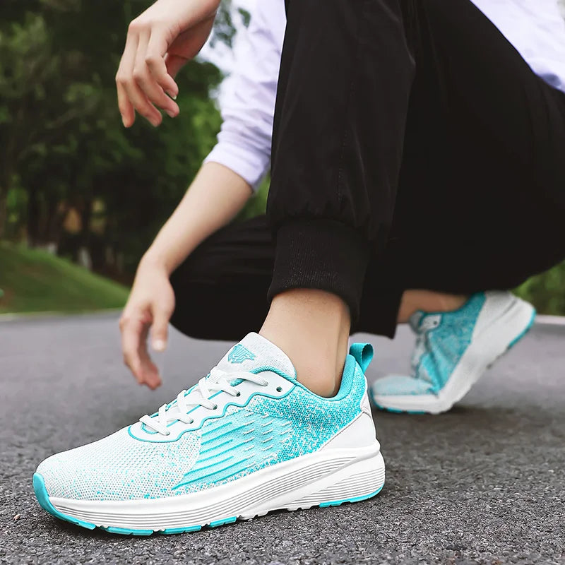 Men women casual sneakers four seasons fashion breathable soft-sole outdoor speed running shoes couple light racing sports shoes