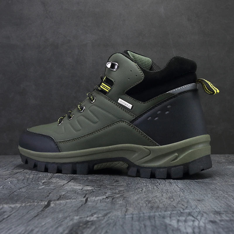 Men's Outdoor Hiking Shoes Four Seasons Non-Slip Walking Sneakers Fashion Youth Joker Breathable High-Top Sports Running Shoes