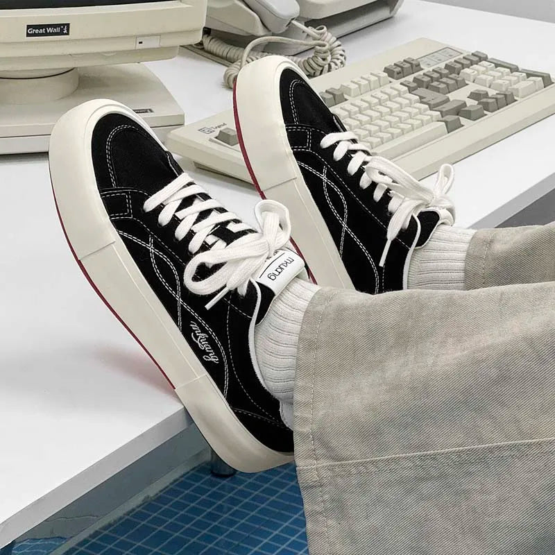 Men's high-quality canvas casual shoes four season breathable light soft-sole non-slip comfort outdoor walking sports board shoe