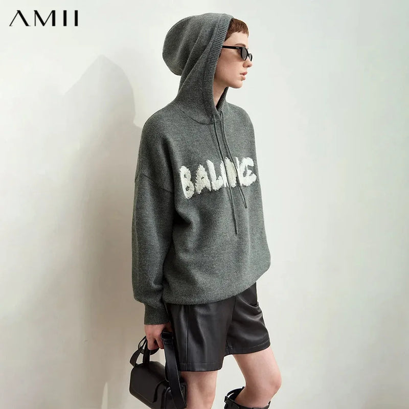អាវយឺត Amii Minimalism មានមួកសម្រាប់ស្ត្រី 2026 រដូវស្លឹកឈើជ្រុះថ្មី ធម្មតា អក្សរ Patchwork Jacquard Drawstring អាវយឺតរលុង 12443230