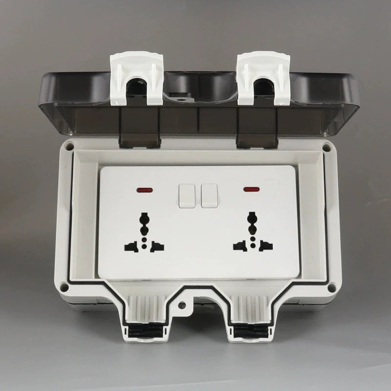 IP66 Waterproof Socket Universal UK Dual USB Outdoor Power Outlet,Kitchen And Bathroom Plug Adapter,Waterproof Rainproof Box