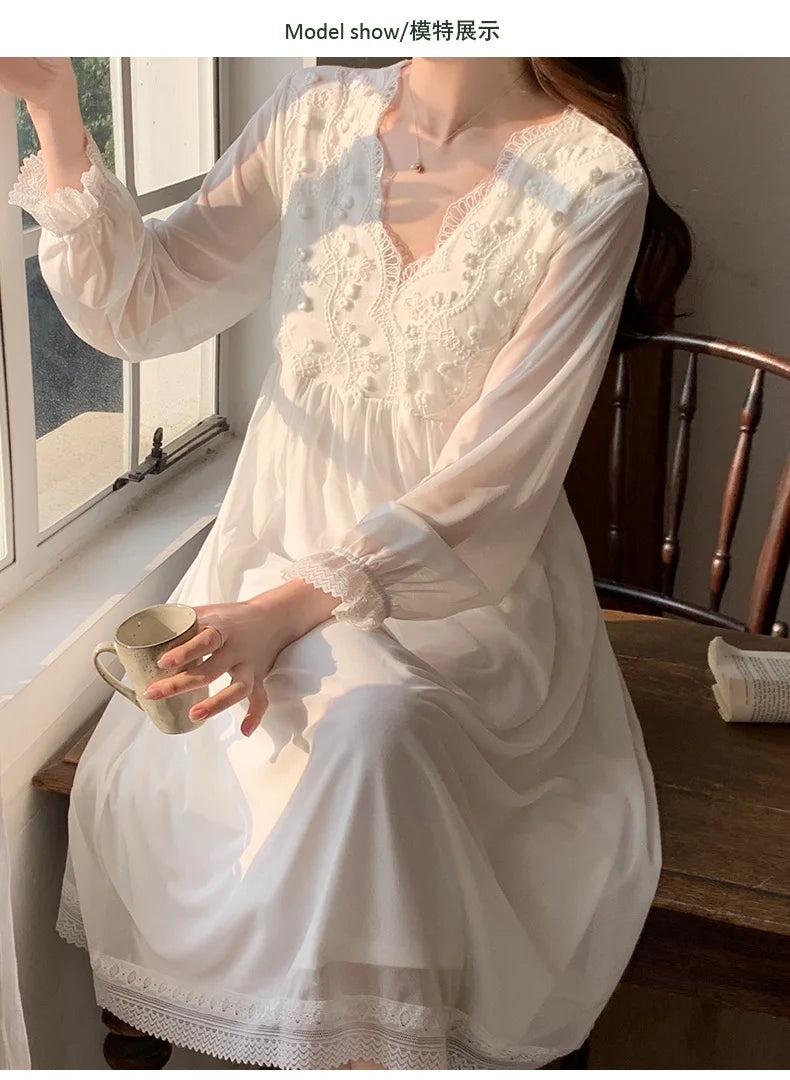 រ៉ូបរាត្រី Princess Sweet សម្រាប់នារី ក V ដៃវែង ស្លៀកនៅផ្ទះ រដូវរងា សម្លៀកបំពាក់សម្រាប់នារីៗ រ៉ូបរាត្រីបែប Modal Mesh Lace