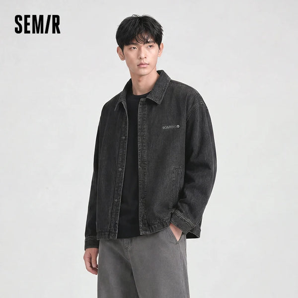 អាវក្រៅ Semir សម្រាប់បុរស រចនាបថ Denim Coach រលុង បែប Retro Classic ឆ្នាំ 2026 រដូវស្លឹកឈើជ្រុះ ក្រណាត់មានលំនាំ ធម្មតា ពាក់ជាស្រទាប់ៗជារៀងរាល់ថ្ងៃ