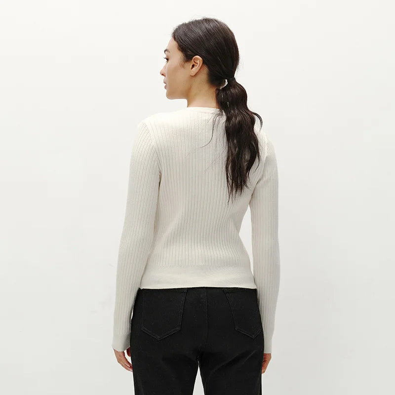 Semir Embroidered Sweater Pullover Women 2025 Winter Short Style Casual Fashion Knitwear Comfortable Top Slim Fit