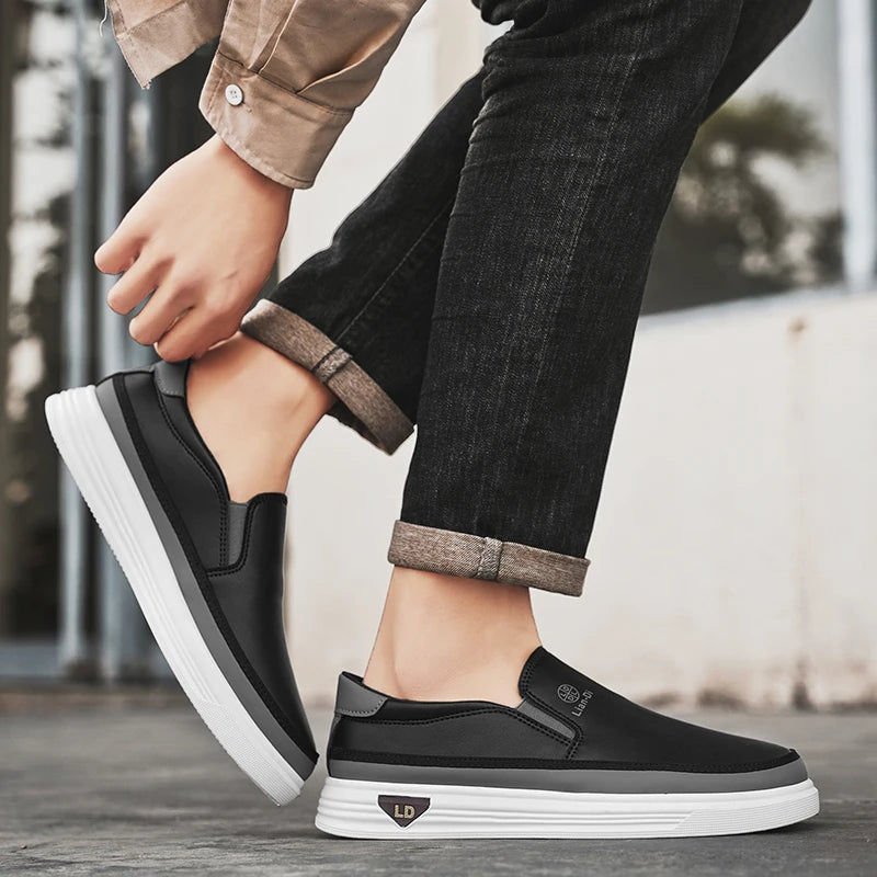 Men's casual shoes four season plus size youth Joker tide shoes Korean student flat shoes soft sole comfort outdoor fashion shoe