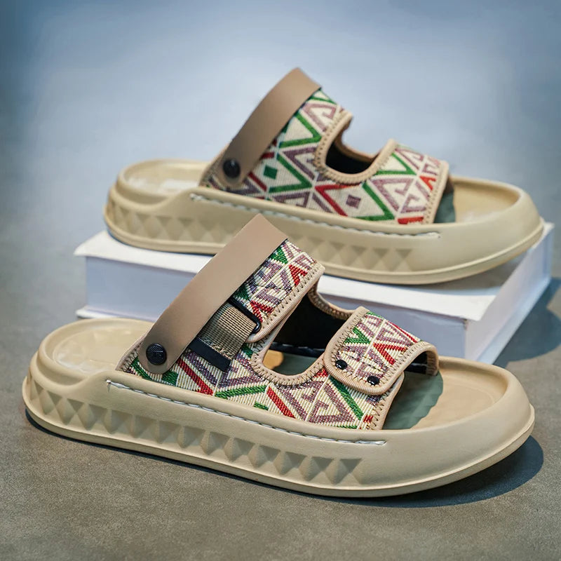 Men's casual slip on sandals summer soft-sole breathable lightweight outdoor walking beach shoes fashion Dual-purpose slippers