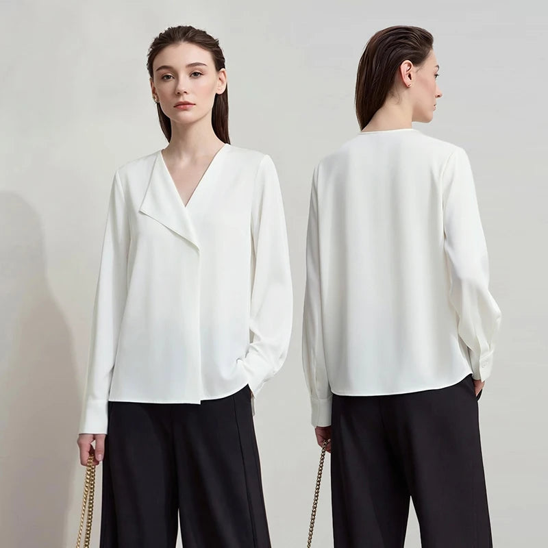 អាវស្រី Amii Minimalist សម្រាប់រដូវស្លឹកឈើជ្រុះឆ្នាំ ២០២៦ អាវថ្មីរាងអក្សរ V កអាវមិនស្មើគ្នា អាវ Chiffon រលុង អាវការិយាល័យ អាវធម្មតាឆើតឆាយ 12621100