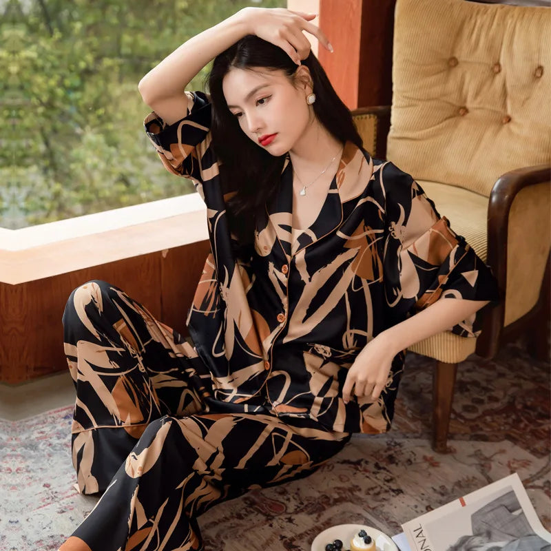 Women's Ice Silk Pajama Set Lightweight Long Sleeve Loungewear Fashionable Silk Design Luxurious Comfort for Homewear Pijama