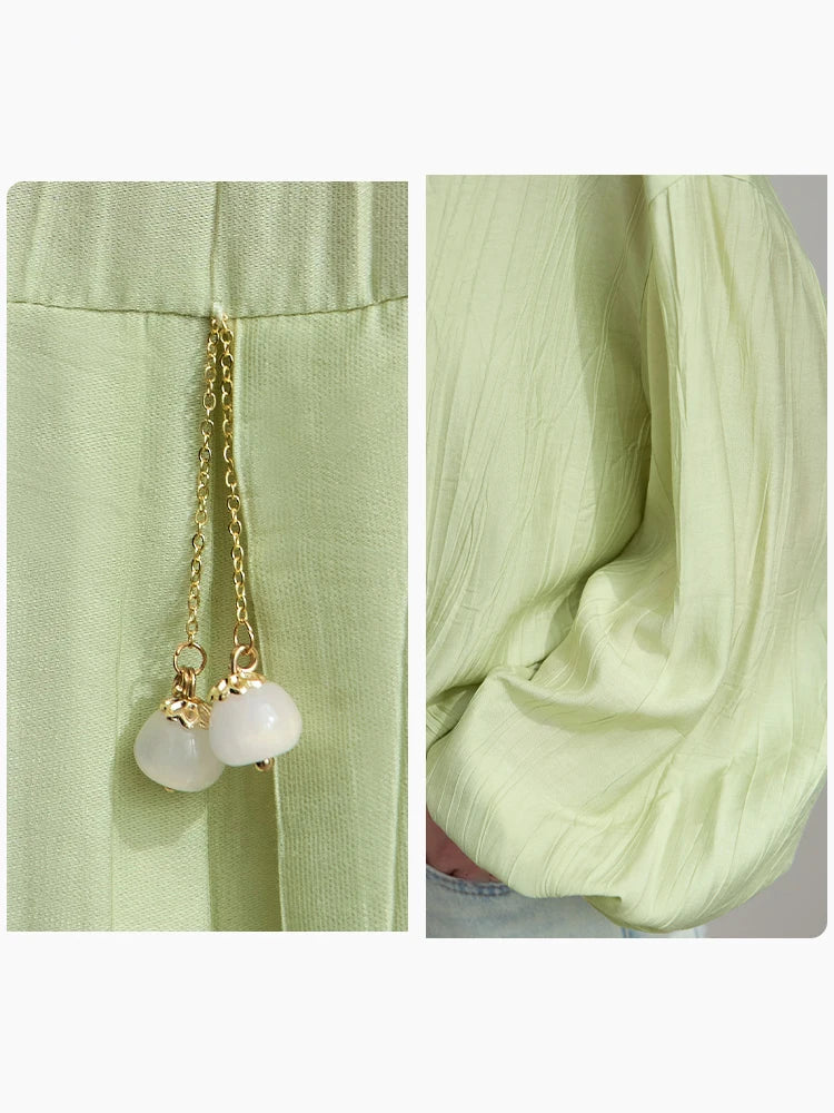 អាវ AMII Minimalist Chiffon សម្រាប់នារី រដូវស្លឹកឈើជ្រុះឆ្នាំ ២០២៦ ថ្មី ធម្មតា អក្សរសាស្ត្រ Lapel V-Neck ដៃអាវរាងចង្កៀង អាវរលុង 12541132