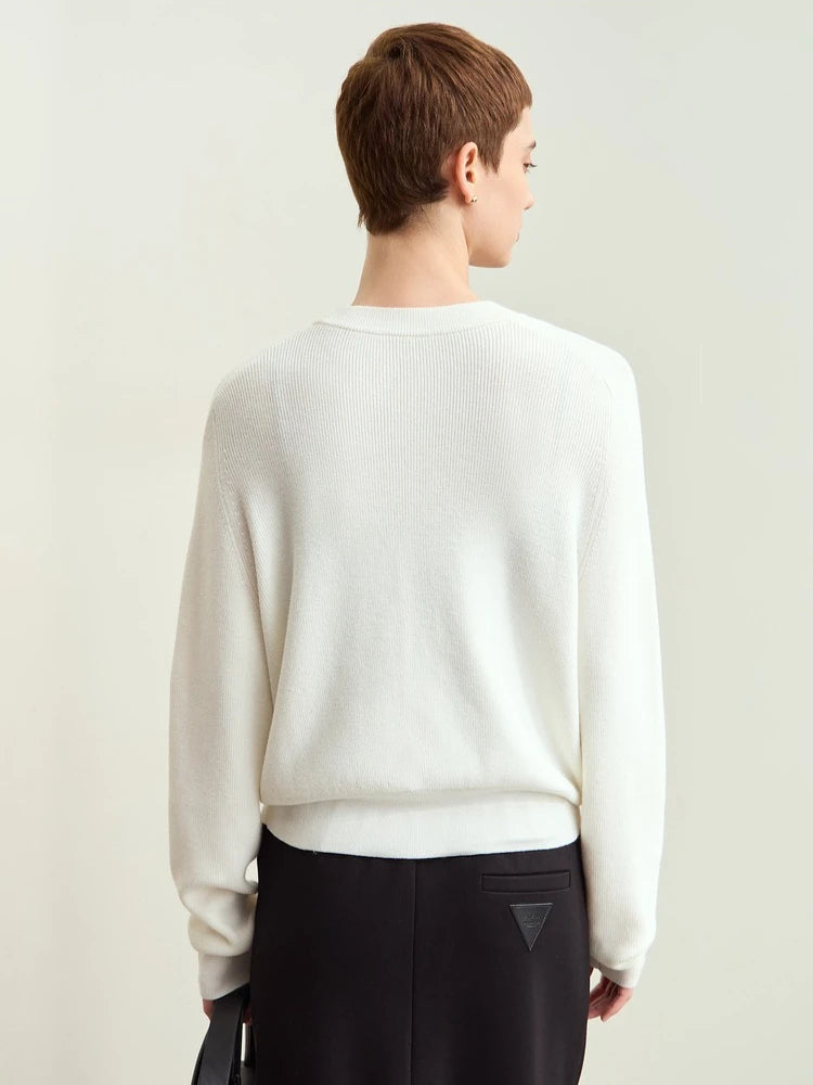 អាវក្រៅ Amii Minimalism រដូវស្លឹកឈើជ្រុះឆ្នាំ ២០២៥ សម្រាប់នារីថ្មី អាវក្រៅបារាំងសម្រាប់ធ្វើដំណើរ ក V ប៉ាក់ដោយក្រណាត់រោមចៀម អាវក្រៅខ្លី 12423103