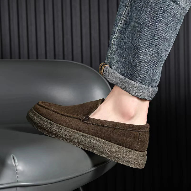 Men's slip on casual shoes four seasons new soft-sole anti-slip comfort light breathable versatile outdoor walking sports shoes