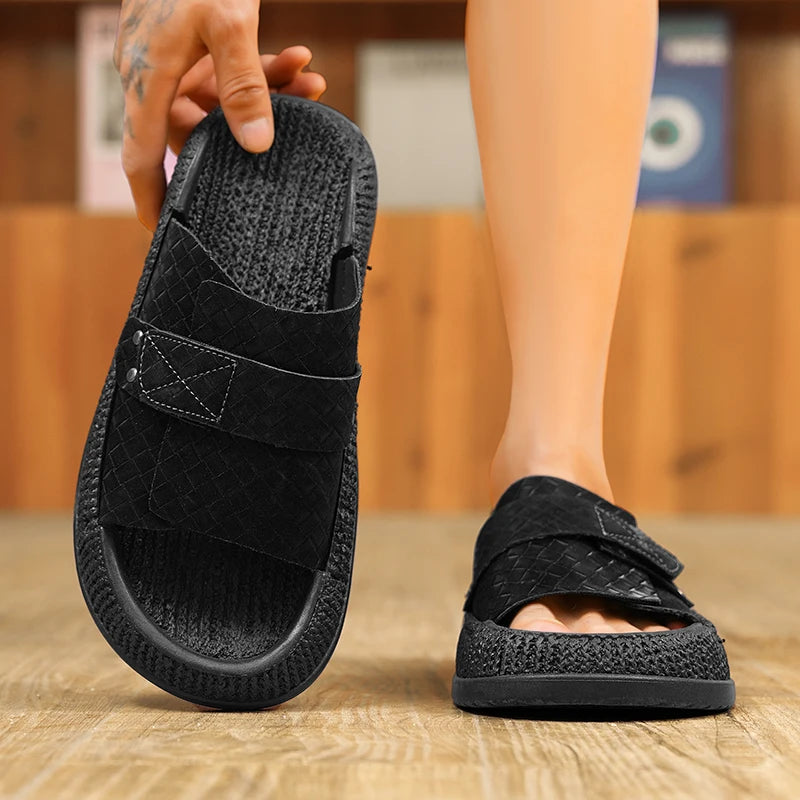 Men's slippers summer new soft-sole anti-slip sports outdoor casual walking slippers fashion youth Joker breathable beach shoes