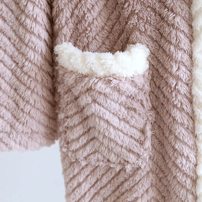 Fall Winter Night Gown Female Coral Velvet Winter Robe Thicken Warm Women Bathrobe Flannel Loose Snow Wear Home Robes Pockets