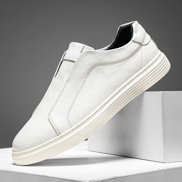 Spring Autumn Mens Fashion Pure White Shoes Men Leather Casual Shoes Slip On Comfortable Flat Shoes Big Size 46 47