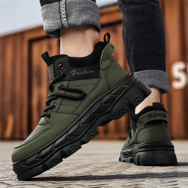 Men's boots four season new soft sole anti-slip high top casual boots fashion Joker outdoor Thick sole comfort sports work boots