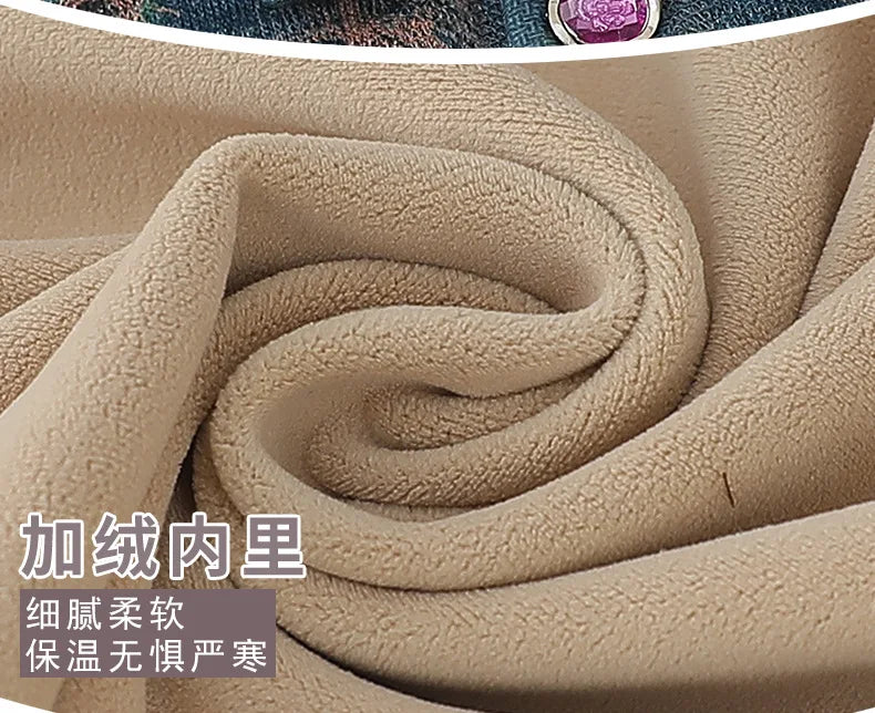 Autumn New Women's Clothing Hot Velvet Warm Cardigan Woman Jacket Winter Thicken Middle Aged Mother Sweater Coat Femmes Jumper