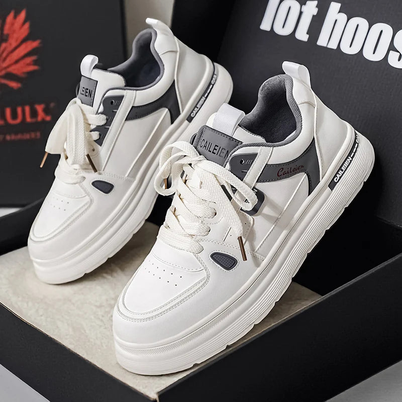 Mens Board Shoes 2025 New Fashion Lightweight Flat Leather Comfortable Outdoor Sports Walking Shoes Trendy Sneakers for Men
