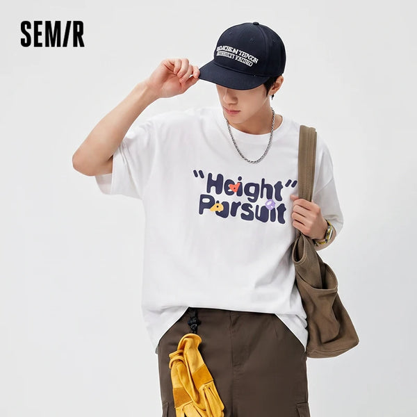 អាវយឺត Semir សម្រាប់បុរសនិងស្ត្រី ដៃខ្លី ទាន់សម័យ បោះពុម្ពអក្សរក្រាហ្វិក រដូវក្តៅ ឆ្នាំ២០២៦ អាវកមូល ម៉ូដធម្មតា