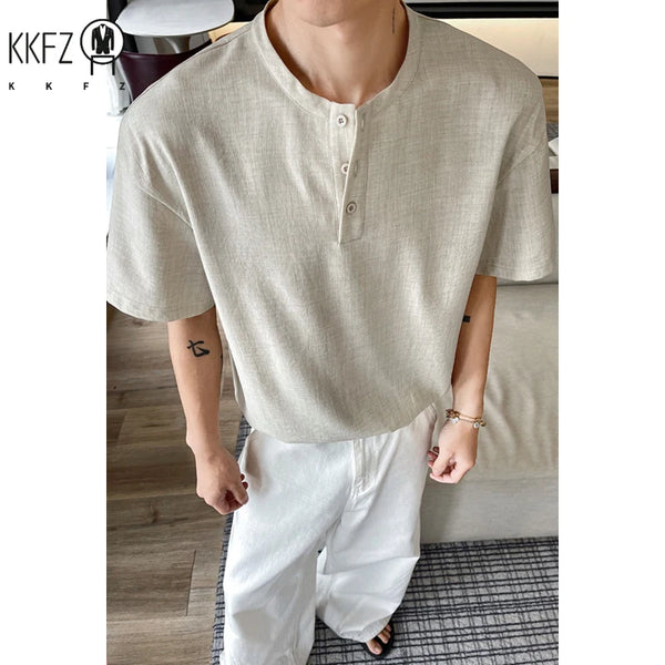 Male Summer Henley Neck Casual T���Shirt Lightweight Linen Texture Material Loose Cut Tee For Travel Gathering Street Wear